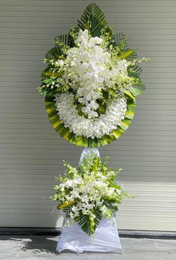 Kệ hoa chia buồn C2