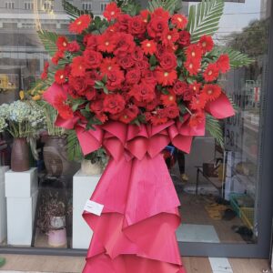 Kệ hoa tươi tại Thủ Đức