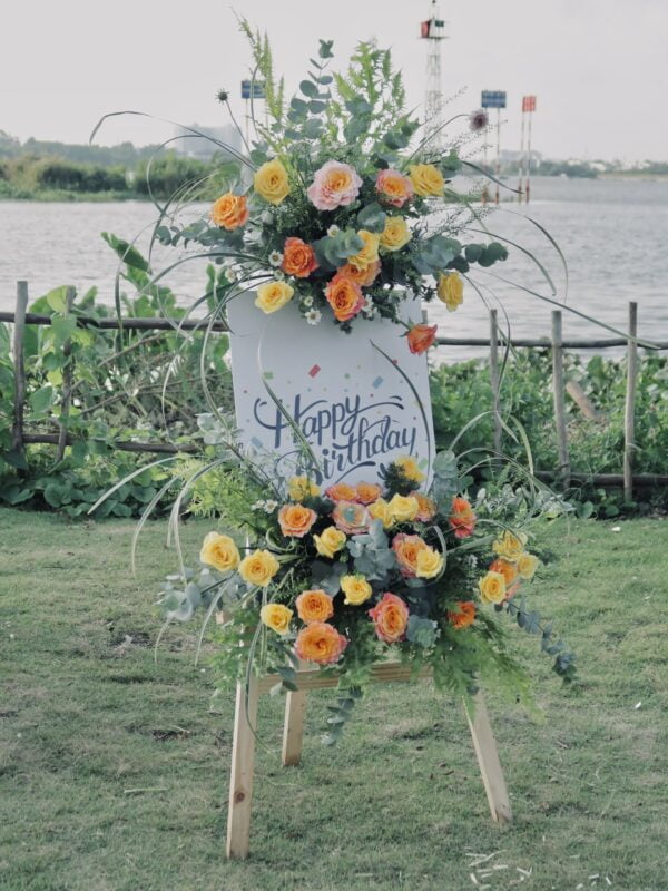 Kệ chúc mừng K39