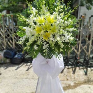 Kệ hoa chia buồn C18
