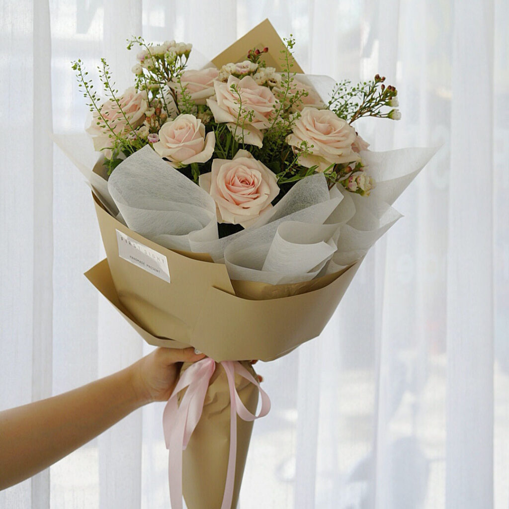 Gợi ý những mẫu hoa đẹp nhân ngày phụ nữ 3 Gợi ý những mẫu hoa đẹp nhân ngày phụ nữ