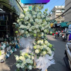 Kệ hoa chia buồn C54