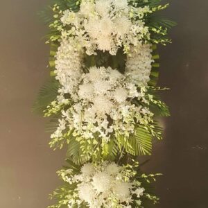 Kệ hoa chia buồn C68