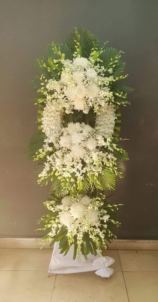 Kệ hoa chia buồn C68