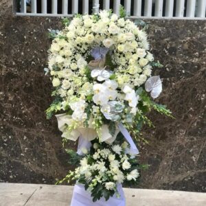 Kệ hoa chia buồn C75