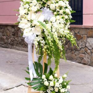 Kệ hoa chia buồn C75