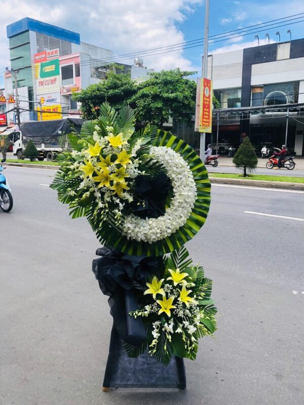 Kệ Hoa Chia Buồn C139
