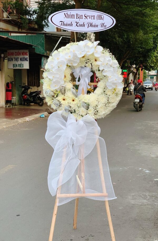 Kệ hoa chia buồn C91