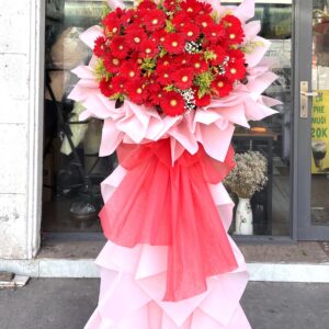 Kệ Hoa Chúc Mừng K92