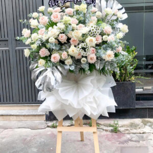 Kệ hoa chia buồn C189