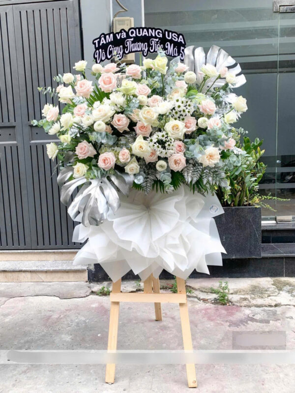Kệ hoa chia buồn C189