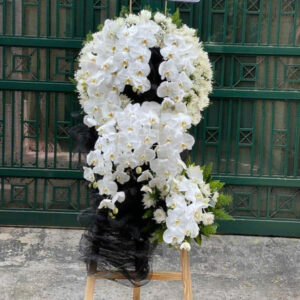 Kệ hoa chia buồn C182