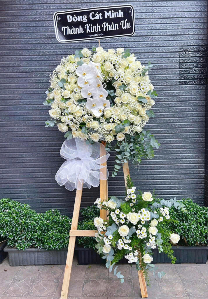 Kệ hoa chia buồn C181