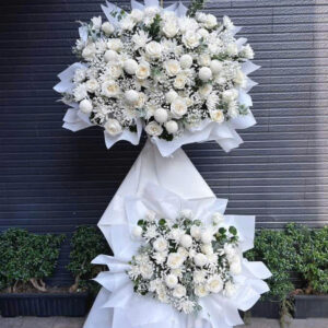 Kệ hoa chia buồn C180