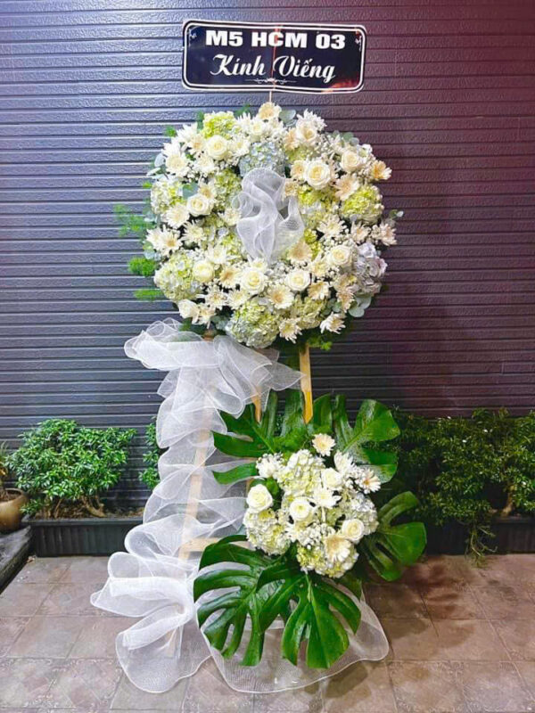Kệ hoa chia buồn C179
