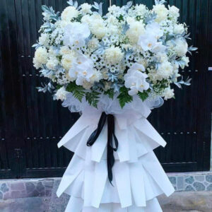 Kệ hoa chia buồn C178