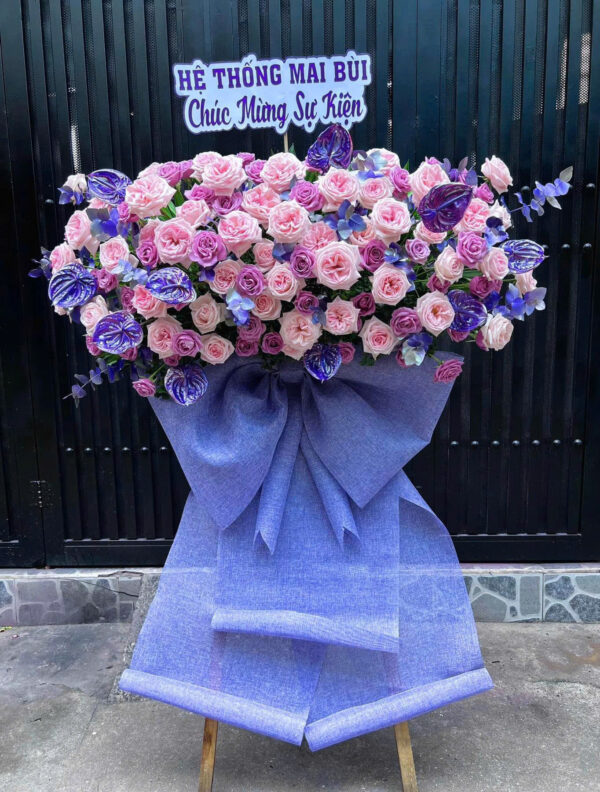 Kệ hoa chúc mừng k118