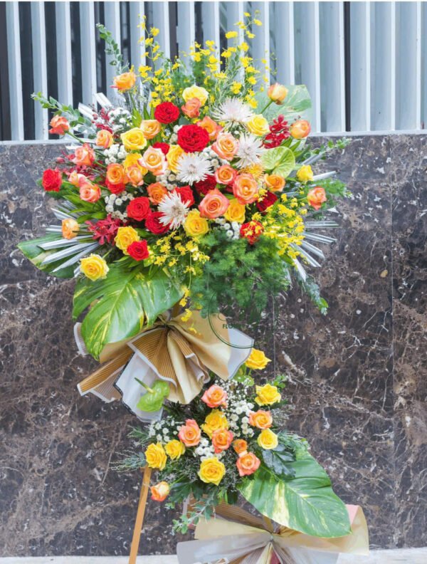 Kệ hoa chúc mừng k123