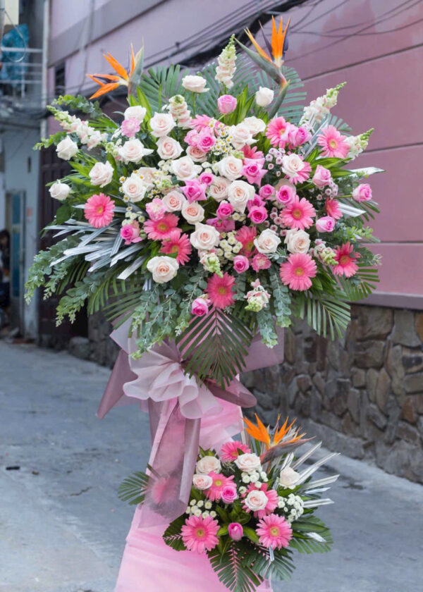 Kệ hoa chúc mừng k124