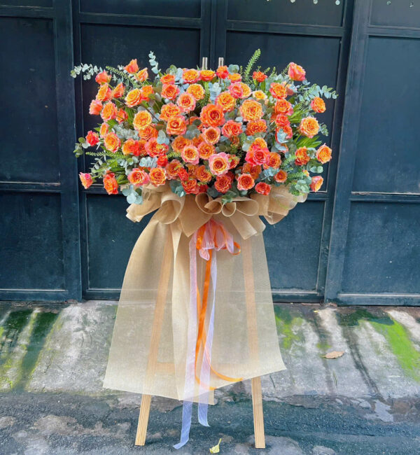 Kệ hoa chúc mừng K139