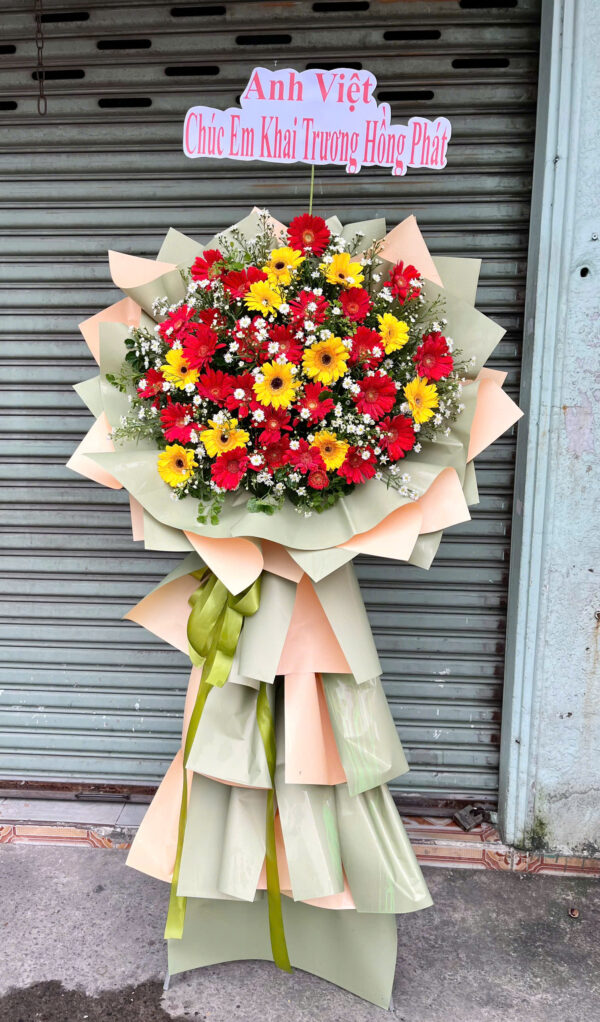 Kệ hoa chúc mừng K147