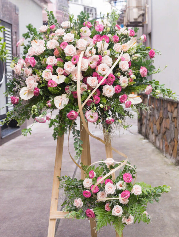 Kệ hoa chúc mừng K150