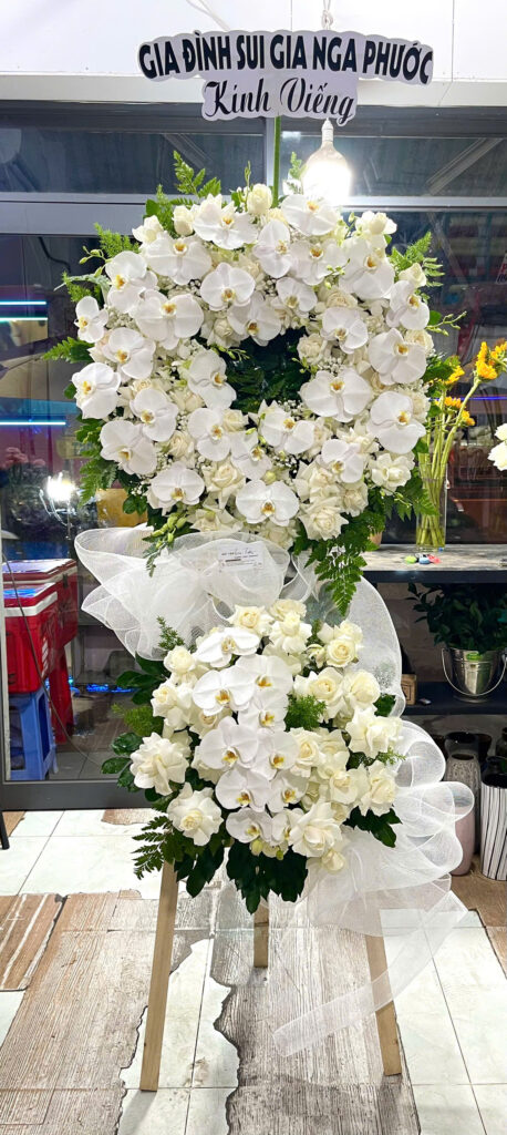 Mẫu hoa tang lễ trang trọng - Giao hoa nhanh toàn quốc